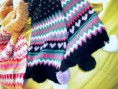 Art. 9: Bufandas multicolores en lana con detalles en punta